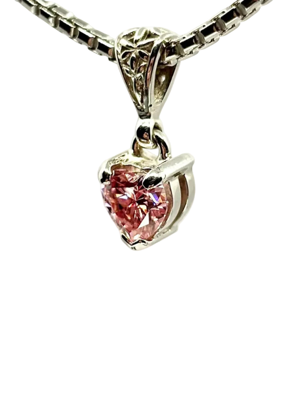 Pink Moissanite