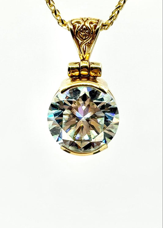 Moissanite Fine Vibrational Gemstone Pendant