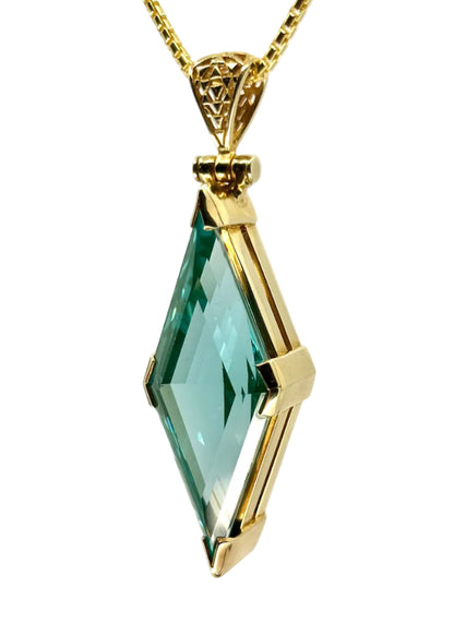 paraiba spinel gemstone 
