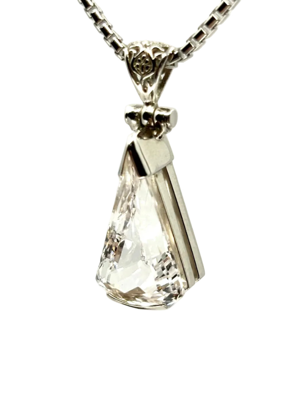 white sapphire fan 