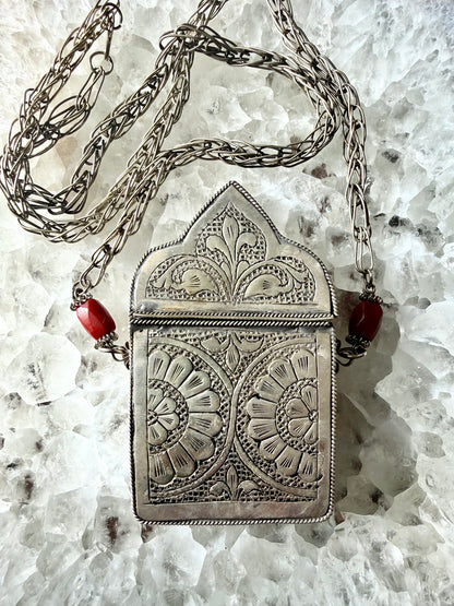 Vintage Amulet Box Necklace