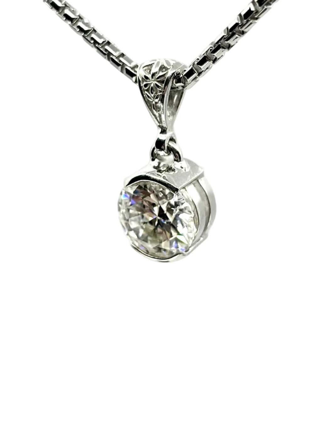 White Moissanite 