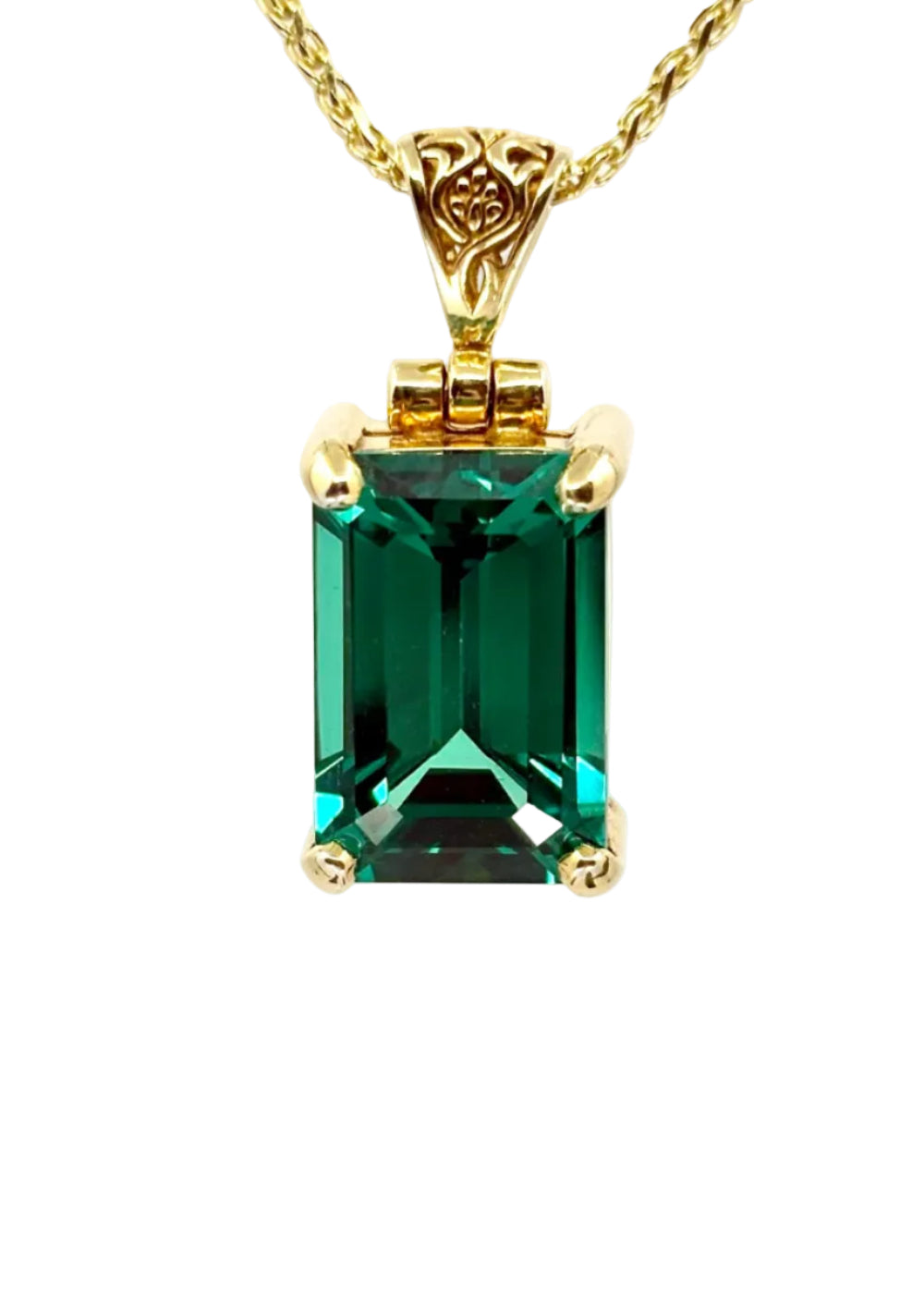 Green Chrysoberyl Vibrational Gemstone Pendant