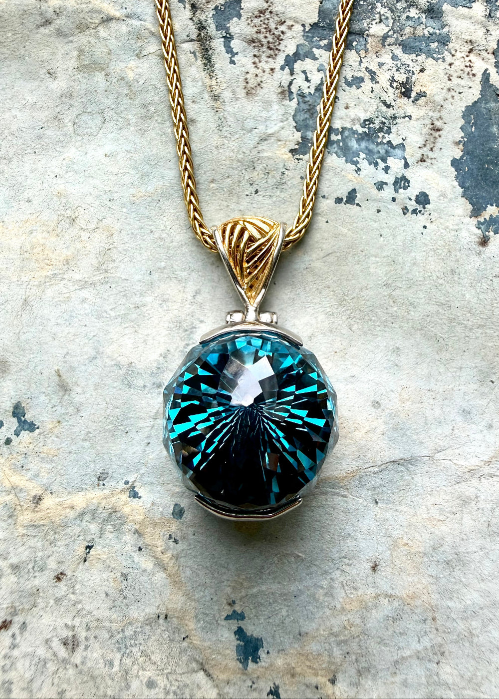 Blue Green Spinel Fine Vibrational Gemstone Pendant